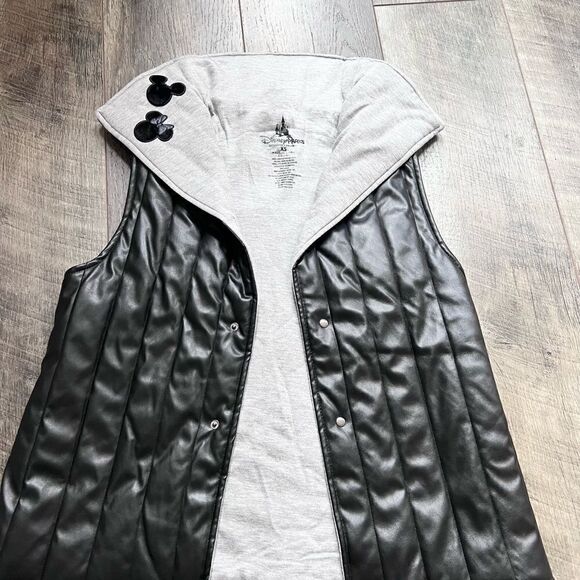 Disney Parks Faux Leather Minnie Embroidered Vest LOVE Sequins Black Grey XS - Picture 2 of 8
